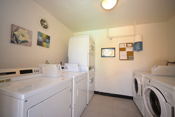 Ponderosa Apartments laundry facilities